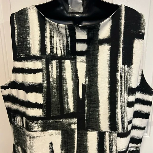 CALVIN KLEIN 👗 LK NW BLACK & WHITE SLEEVELESS TANK MIDI DRESS Women’s Plus 24W - Picture 5 of 7
